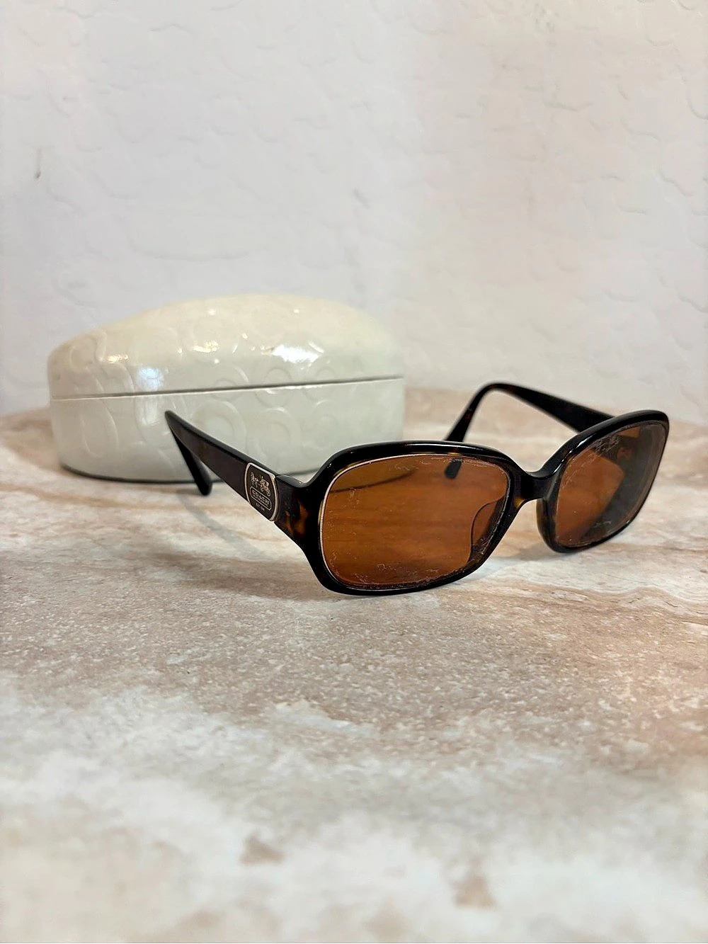 Coach S2048 Rectangular women’s Sunglasses